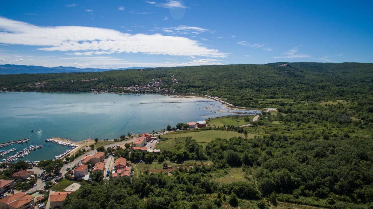 Apartments Villa Diamant With Pool & Whirlpool Čižići Exterior foto